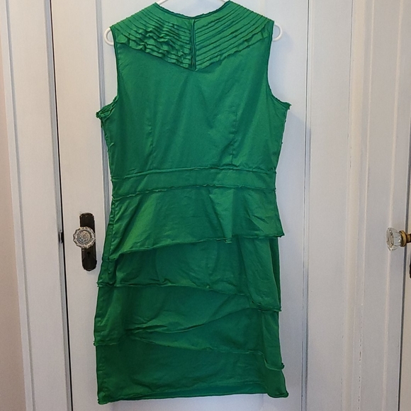 Antonio Melani green dress size 12 - Picture 3 of 3